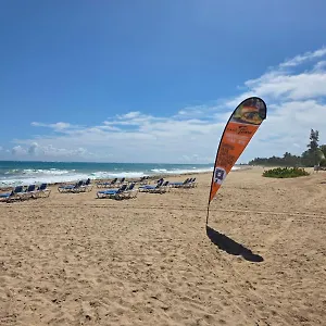 Breathtaking 2-bedroom Beachside San Juan